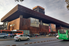 Prunkstück in Rostbraun